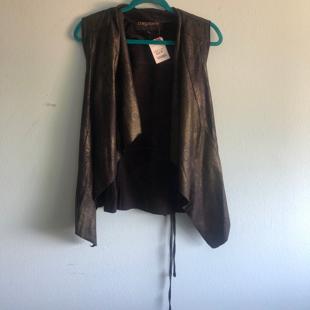 NWT Bagatelle metallic vest